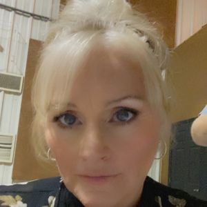 Meet your Posher, Ramona